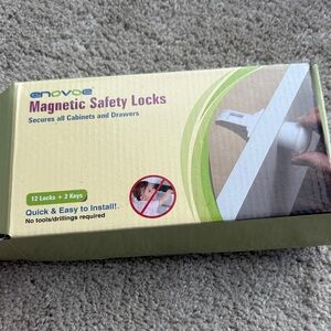 Magnetic Safety Locks - White